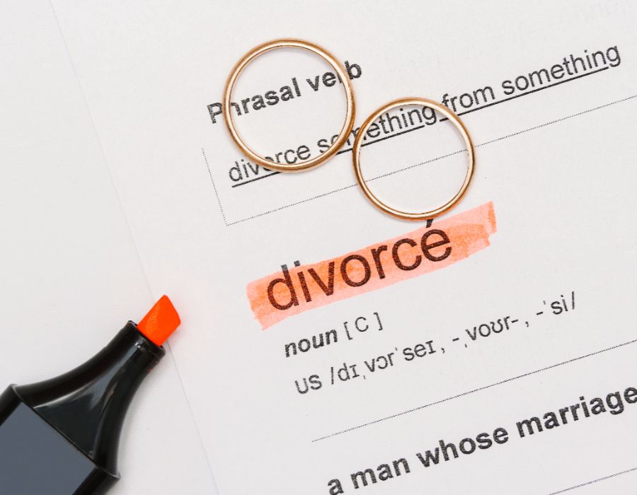 divorce lawyer in rhode island-050