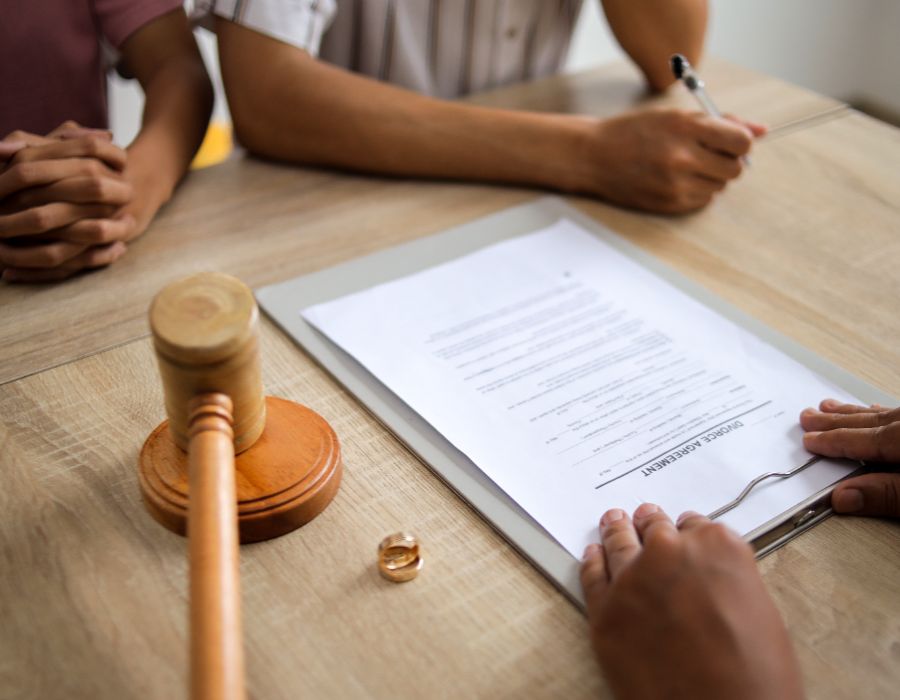 divorce lawyer in rhode island-057